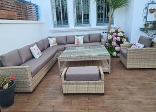 Salon et table à manger pour jardin