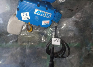 un Palan électrique  N stock 151 