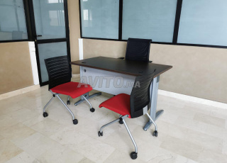 Bureau chaise roulette Netwin / visiteur Steelcase