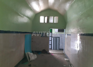 Hammam (Bain) 290m2 RDC 234m2 au sous sol