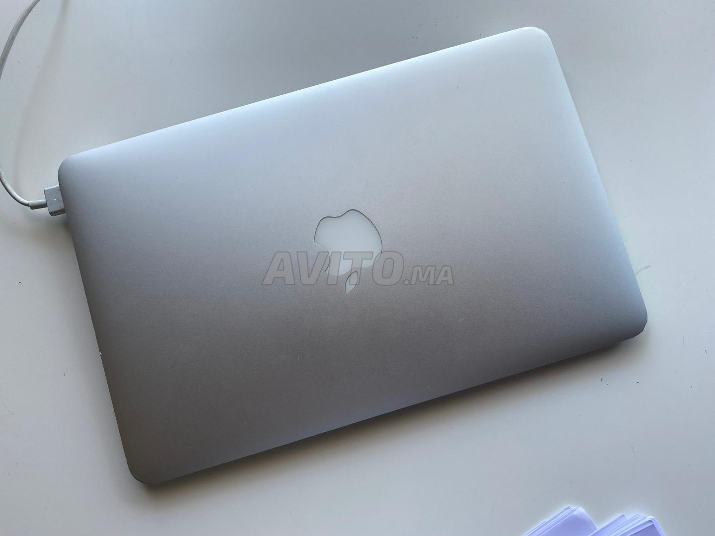 Macbook Air mi-2012 i5 11 pouces - 1
