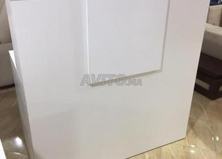 منضدة استقبال عرض ترويجي