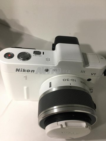 Nikon 1 V1 appareil photo Avec 10-30mm etat neuf - 2