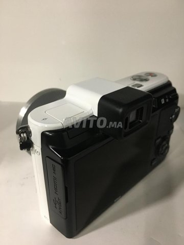 Nikon 1 V1 appareil photo Avec 10-30mm etat neuf - 4