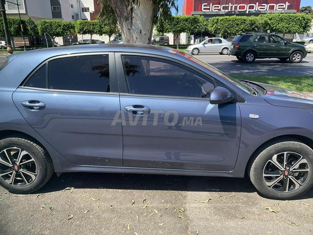 Kia rio avito