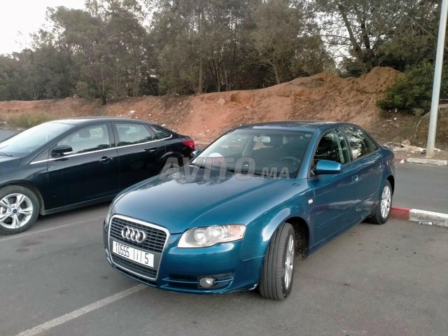 Audi a4 avito