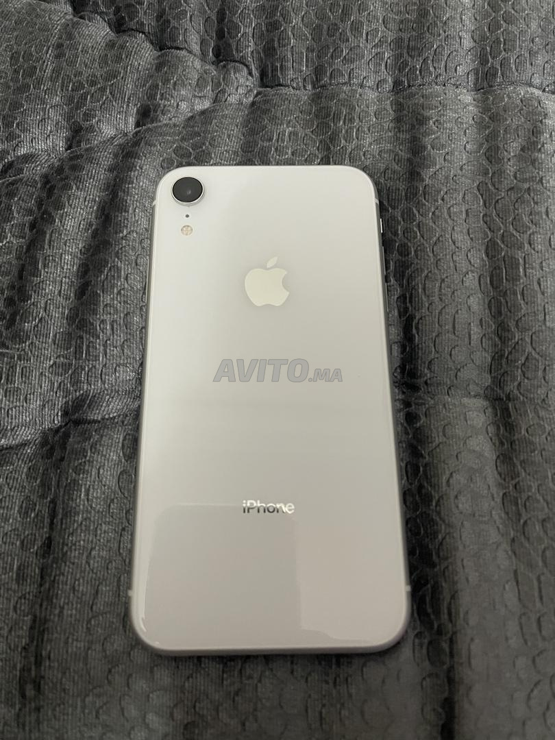 iPhone XR blanc 64g - 2