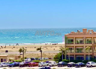 شقة على شاطئ إيمي وادار