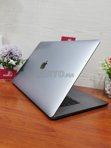 MacBook pro i7 32GB 500GB Radeon pro 550X - 6