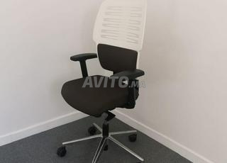 كرسي بعجلات مريح Citizen أبيض