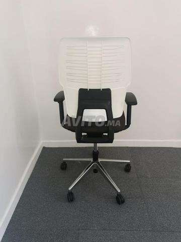 Chaise à roulette ergonomique Citizen blanche