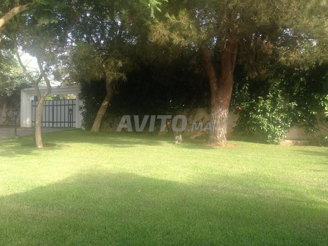  A vendre beau Terrain1720m2 au cœur de Souissi 