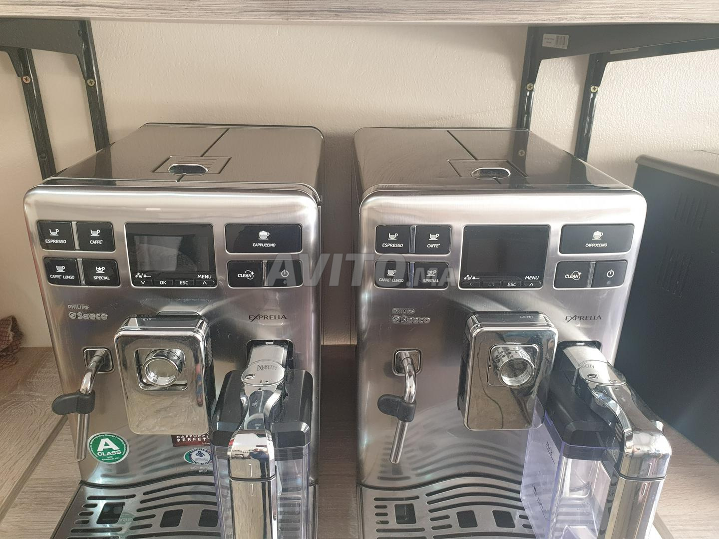 Des machines a cafe automatique saeco exprelia - 2