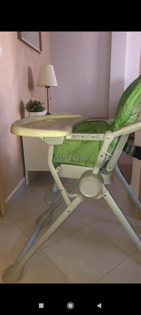 Chaise haute bébé chicco - 1