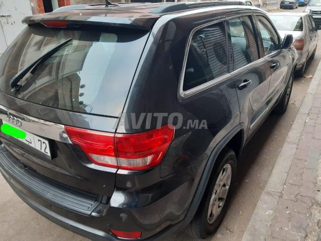 Jeep grand avito