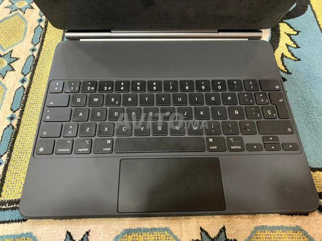 Magic Keyboard iPad Pro 13 M4 M1 M2