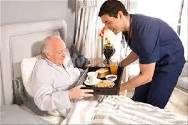 Garde malade ou infirmière garde malade