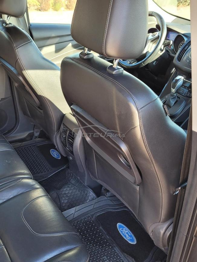 ford kuga titanium