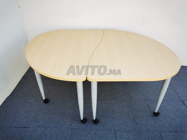 Table réunion 6 pers 140x200cm avec roue Steelcase