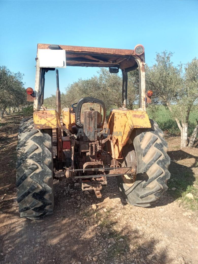 tracteur agricole    - 4