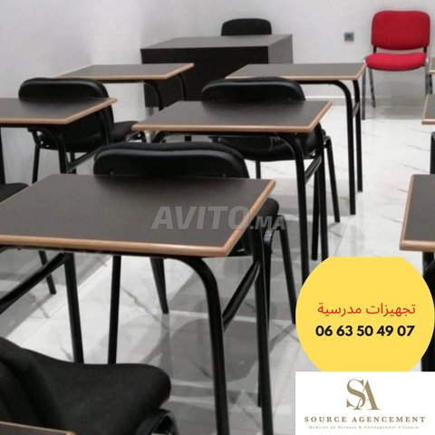 Mobilier scolaire d'usine