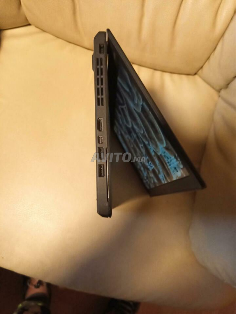 Lenovo ThinkPad x260 i7 16 Go de RAM 240 Go SSD  - 3