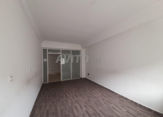 Appartement à usage de bureau à belvédère