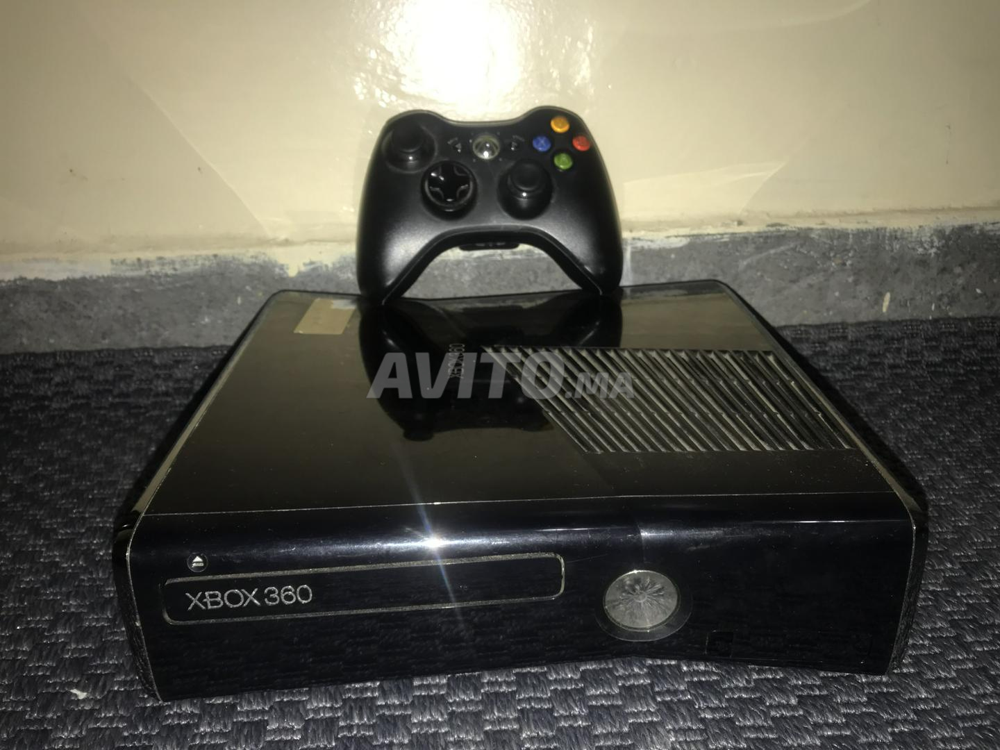 Xbox 360 S - 1