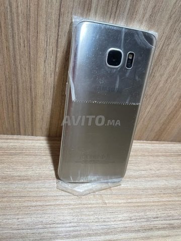 Samsung S7 Edge - 1