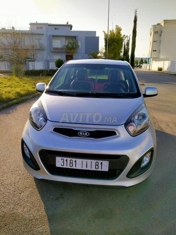 Kia picanto avito