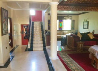 Luxueuse villa avec 4chambres à Harhoura