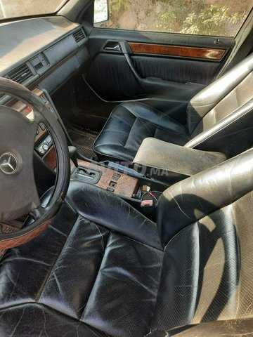 Mercedes-Benz 250 - 2