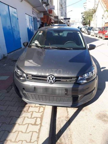 Voiture Volkswagen Polo 2011 à Tanger Essence