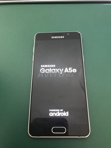 Samsung Galaxy A5 2016 Gold 16gb - 1