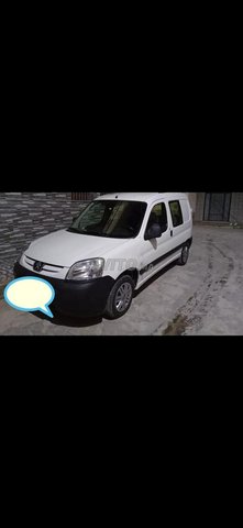 Voiture Peugeot Partner 2006 à Nador Diesel - 7 chevaux
