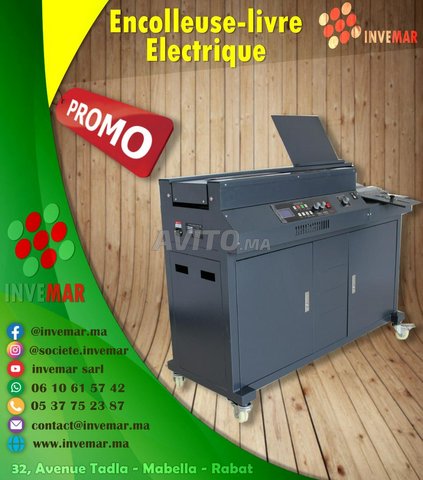 encolleuse livre automatique