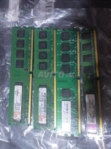 Barrettes mémoires DDR2 - 3