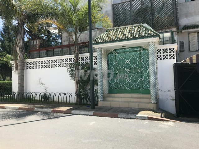 Bel Appartement Familial en Vente à Rabat - 1