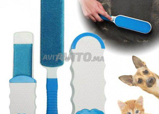 Brosse anti-poils Magique Autonettoyante