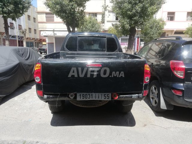 Mitsubishi l200 avito