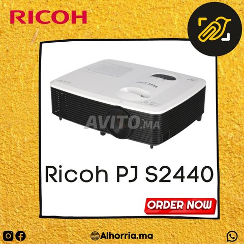 Ricoh PJ S2440 - 1