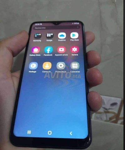 Samsung Galaxy A10 - 1
