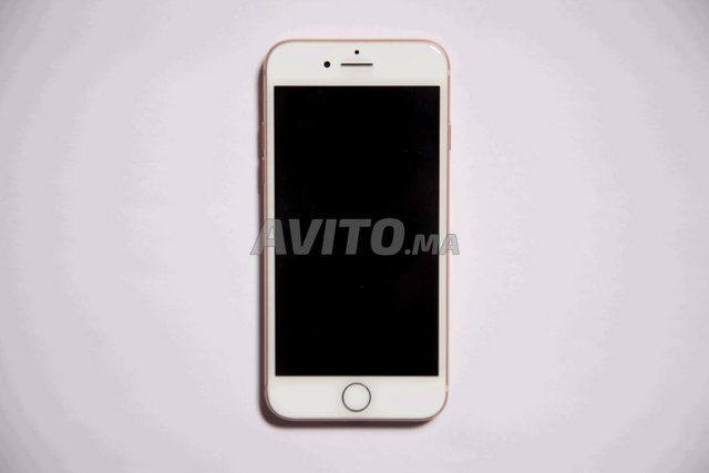 Iphone 8 Gold - 4