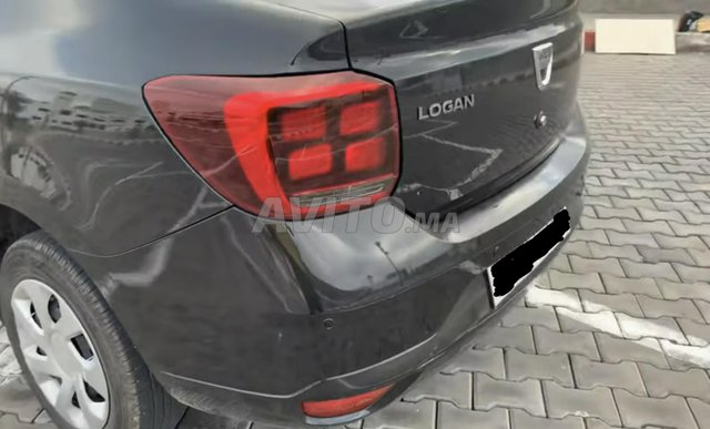 Pare-chocs arrière Dacia Logan - 3