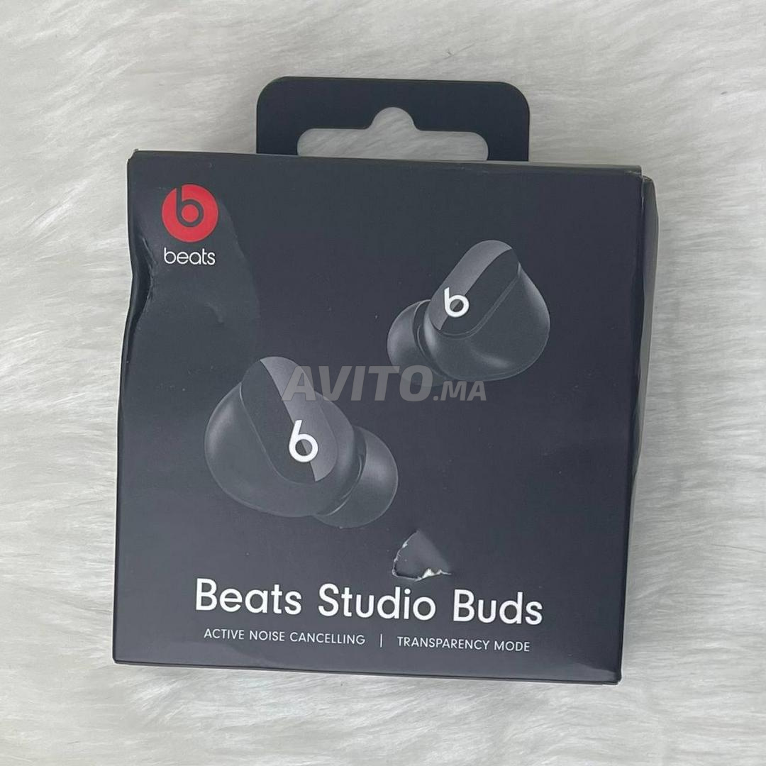 Beats Studio Buds - 3