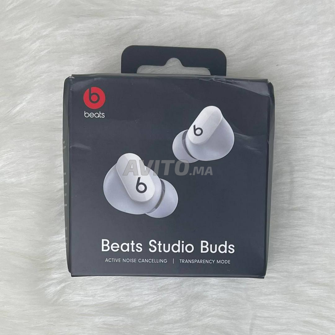 Beats Studio Buds - 4