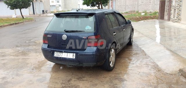 Voiture Volkswagen GOLF 4 2001 à Khouribga Diesel - 8 chevaux