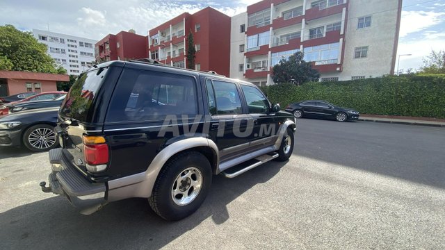 Ford explorer avito