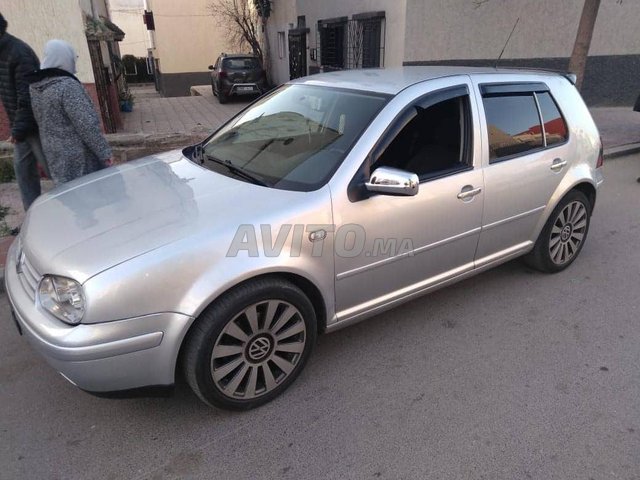 Voiture Volkswagen GOLF 4 2002 à Rabat Diesel - 8 chevaux