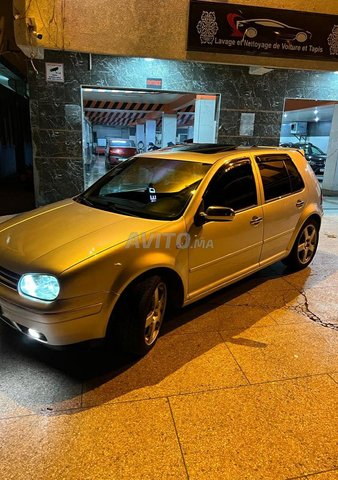 Voiture Volkswagen GOLF 4 2000 à Tanger Diesel - 8 chevaux